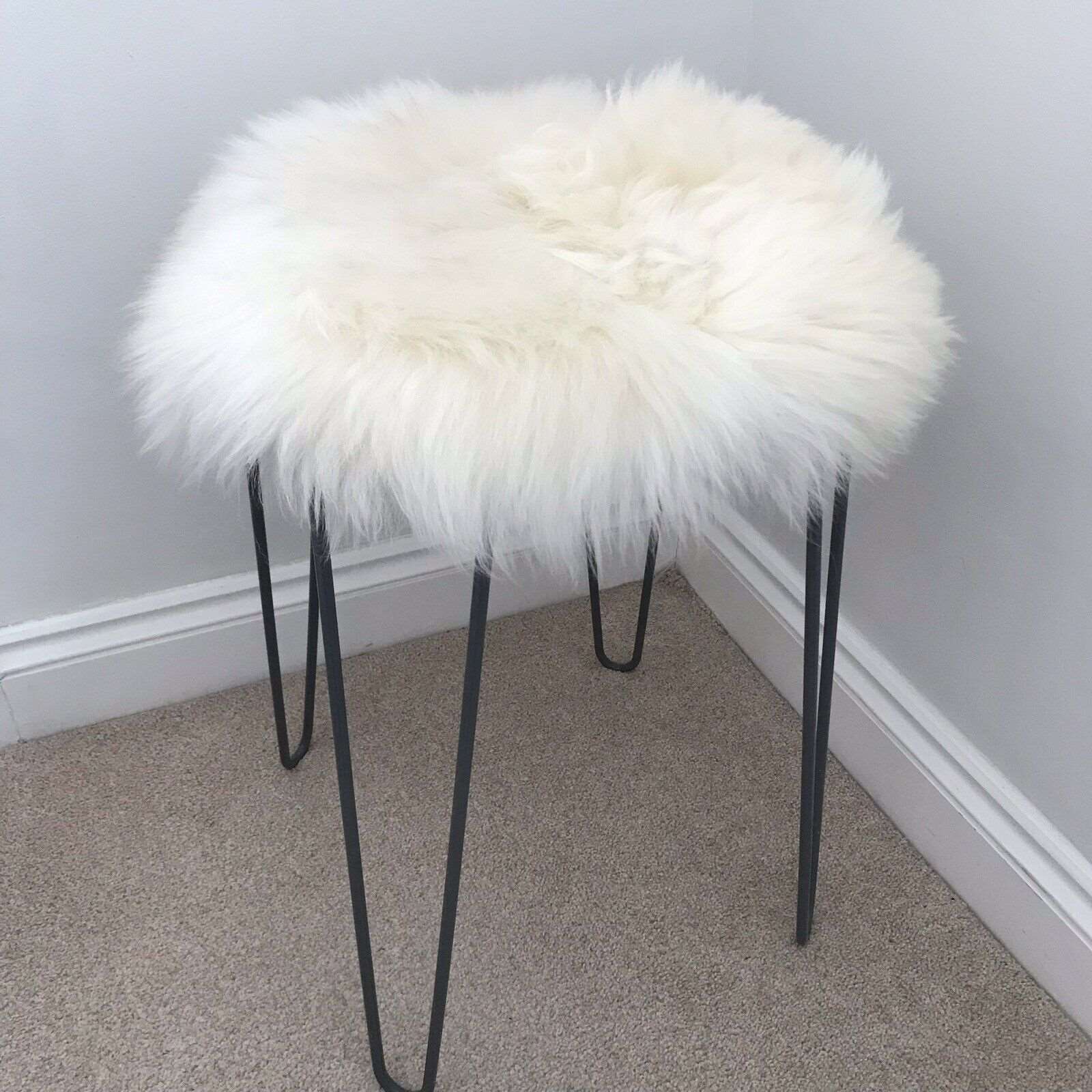 100% Genuine British Sheepskin Seat Pad Roundie 35cm Cream White Ivory - ScentiMelti Home Fragrance, Beauty & Gifts UK