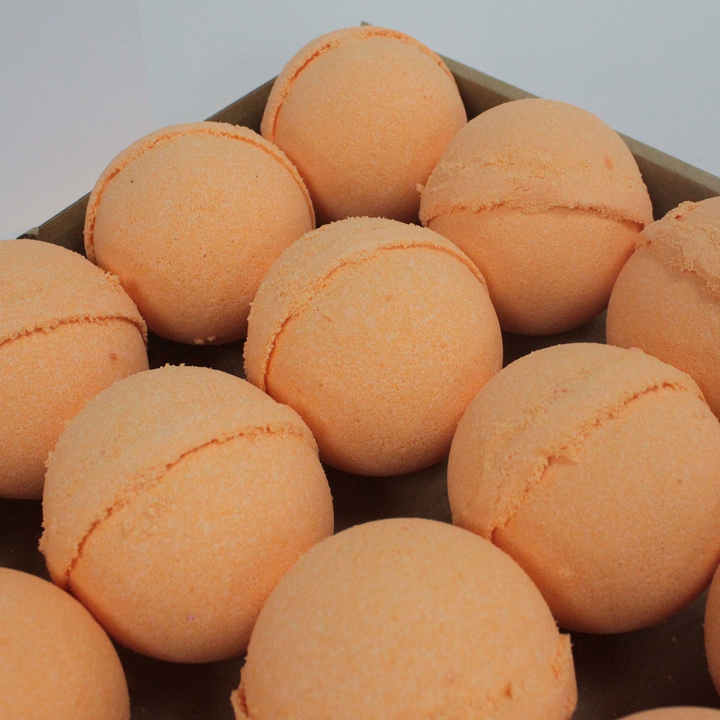 Tangerine & Grapefruit Bath Bomb - ScentiMelti  Tangerine & Grapefruit Bath Bomb