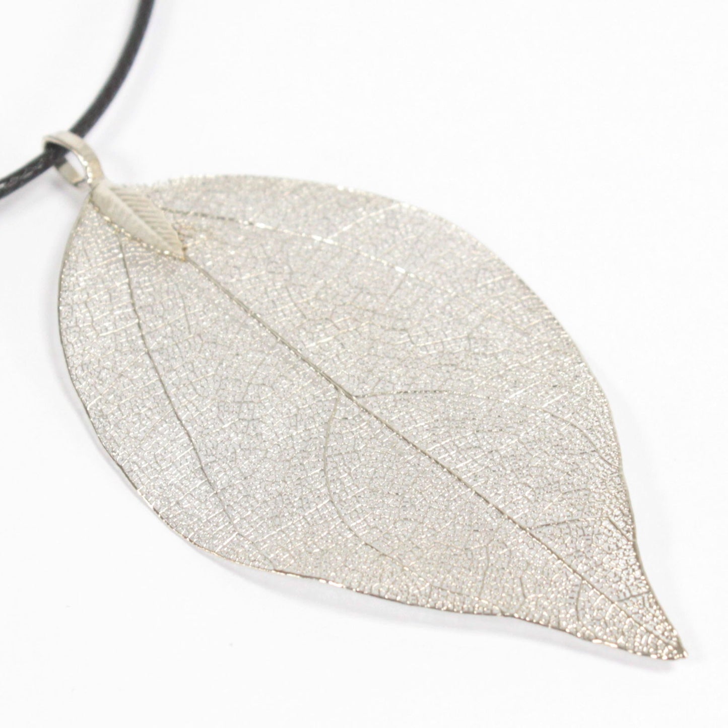 Necklace - Bravery Leaf - Silver - ScentiMelti  Necklace - Bravery Leaf - Silver