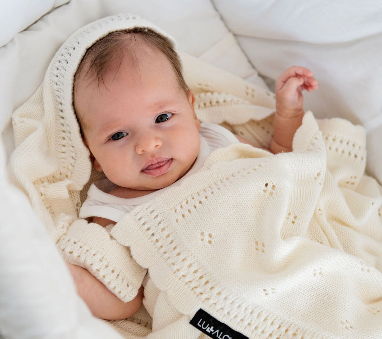 Soft cellular bamboo baby blanket - Coconut - Daisy - ScentiMelti Home Fragrance, Beauty & Gifts UK