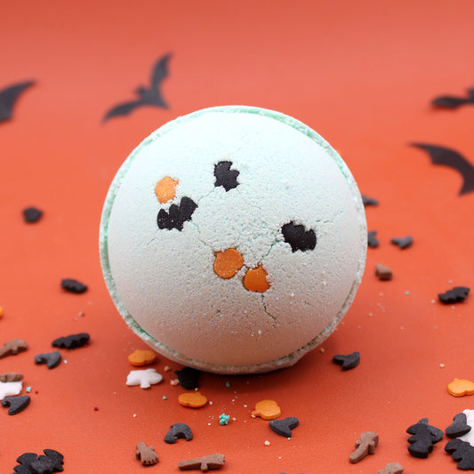 Coconut & Lime Halloween Bath Bomb - ScentiMelti Home Fragrance, Beauty & Gifts UK