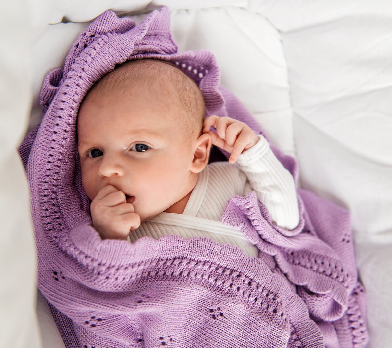 Soft cellular bamboo baby blanket - Lavender - Daisy - ScentiMelti Home Fragrance, Beauty & Gifts UK