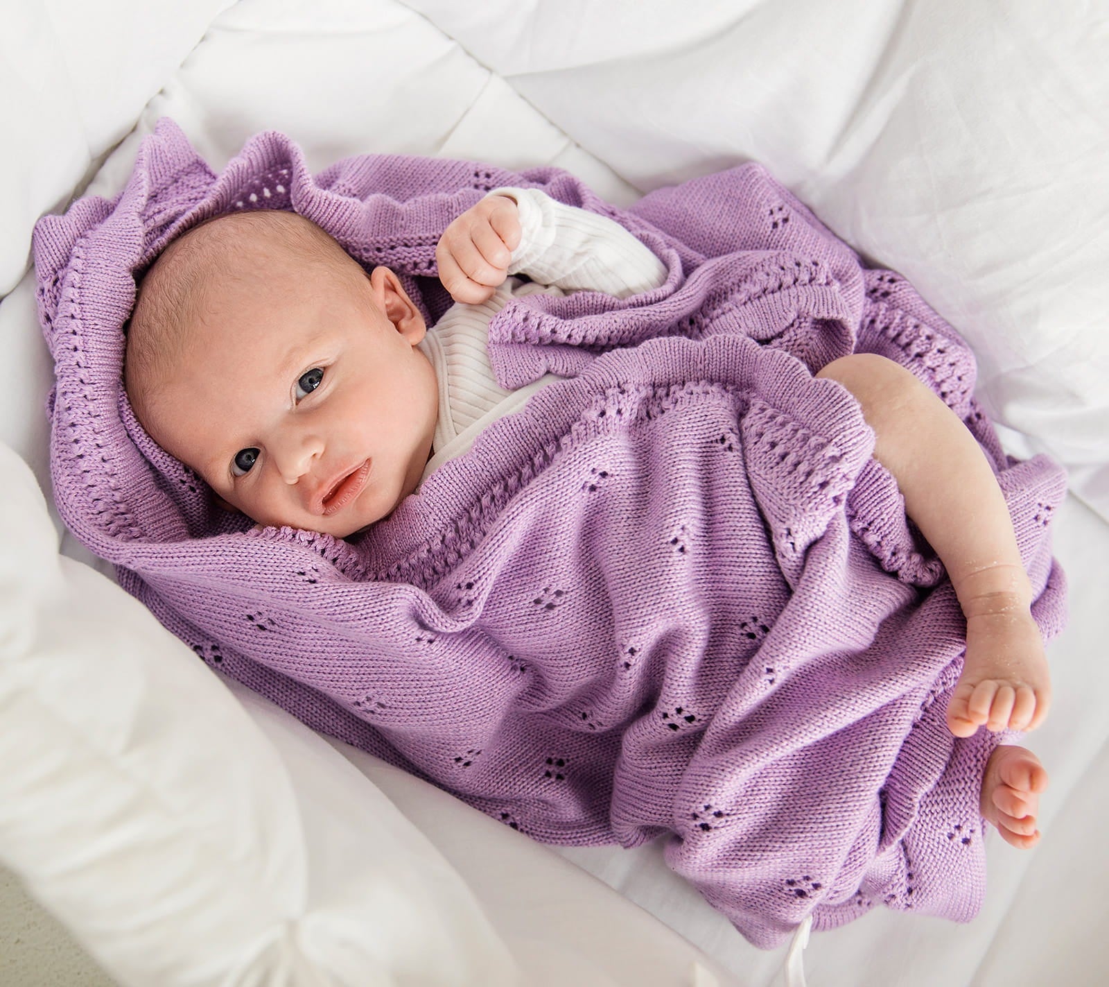 Soft cellular bamboo baby blanket - Lavender - Daisy - ScentiMelti Home Fragrance, Beauty & Gifts UK