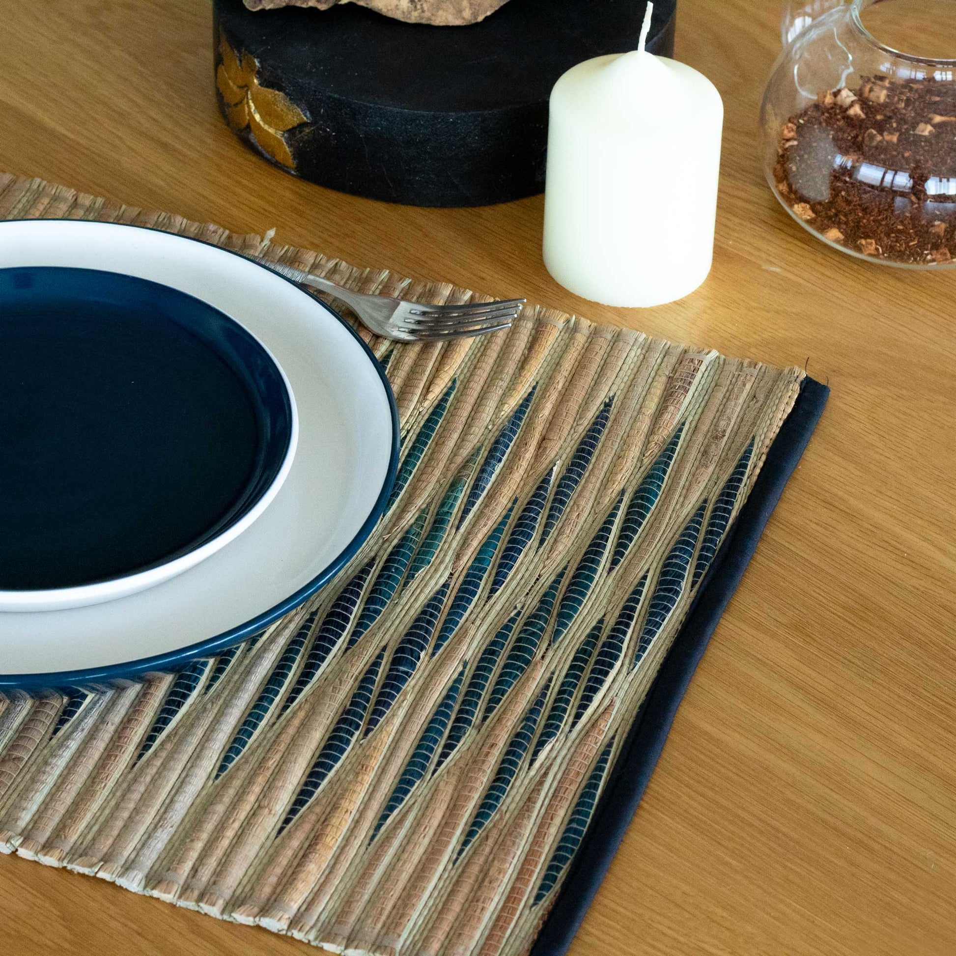 Water Hyacinth Natural Placemat - Blue Waves - ScentiMelti Home Fragrance, Beauty & Gifts UK