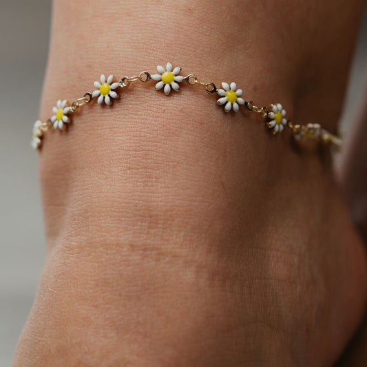 Multicolour Flower Charms Summer Indie Boho Daisy Floral Adjustable Anklet The Colourful Aura ScentiMelti Wax Melts