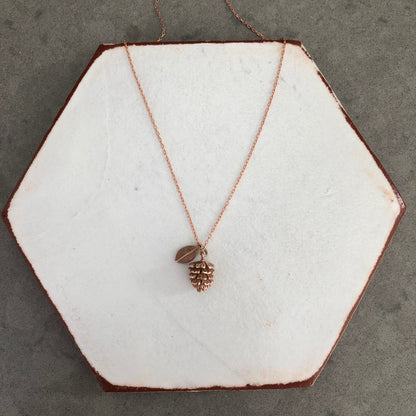 3D PINE CONE NECKLACE - ScentiMelti Home Fragrance, Beauty & Gifts UK