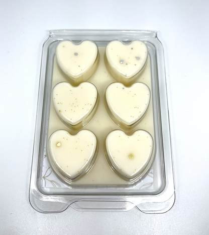 Daisy Heart Clamshell Wax Melts - ScentiMelti  Daisy Heart Clamshell Wax Melts