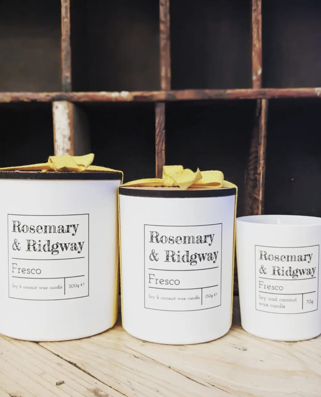 Fresco | Luxury Handpoured Candle Rosemary & Ridgway ScentiMelti Wax Melts