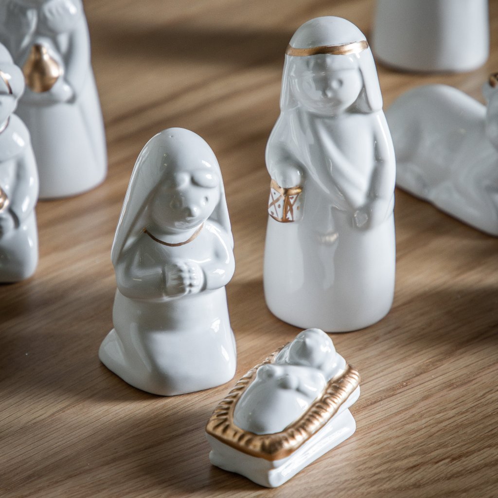 Porcelain Nativity Set - ScentiMelti Home Fragrance, Beauty & Gifts UK