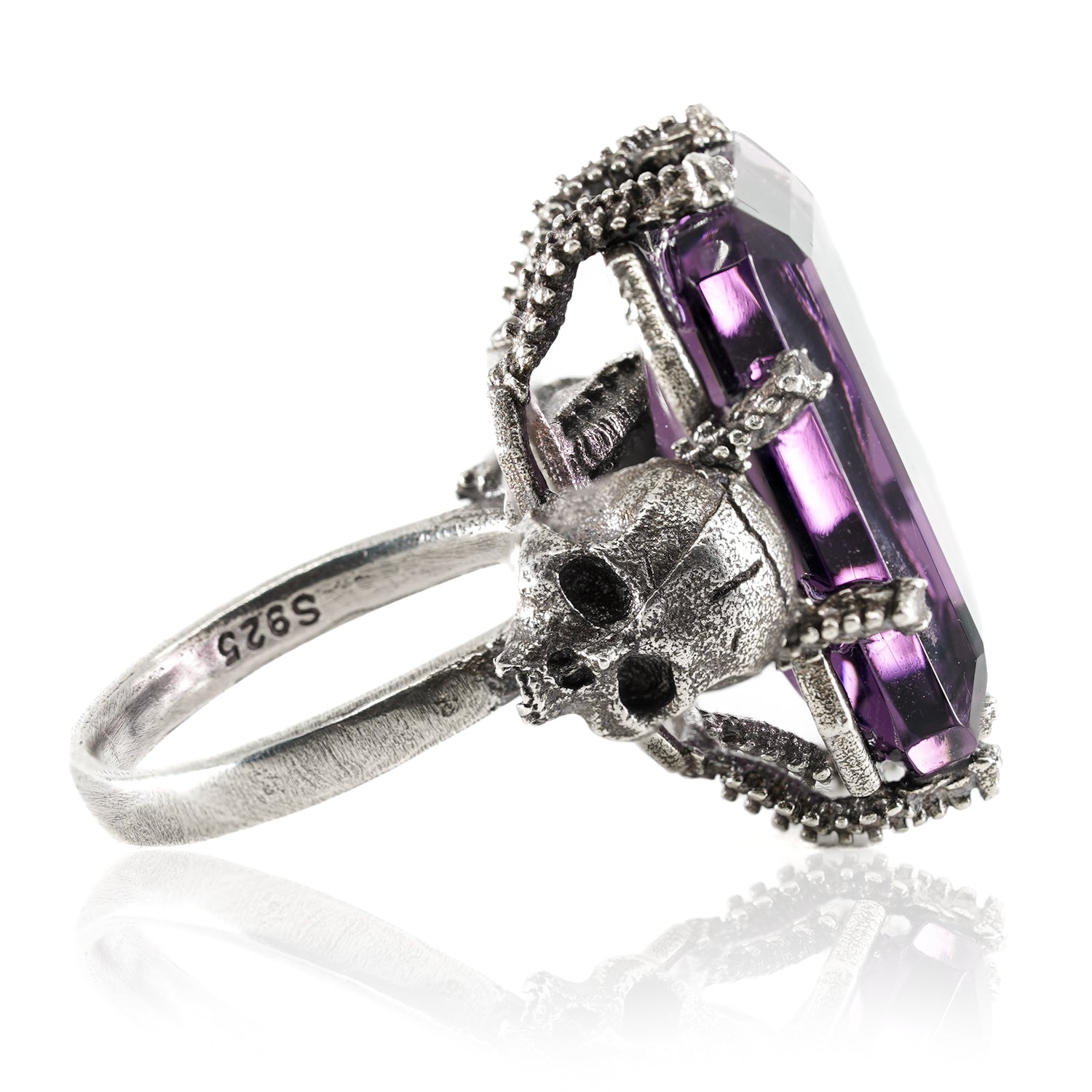 Mausoleum - Amethyst Skull Ring - ScentiMelti Home Fragrance, Beauty & Gifts UK