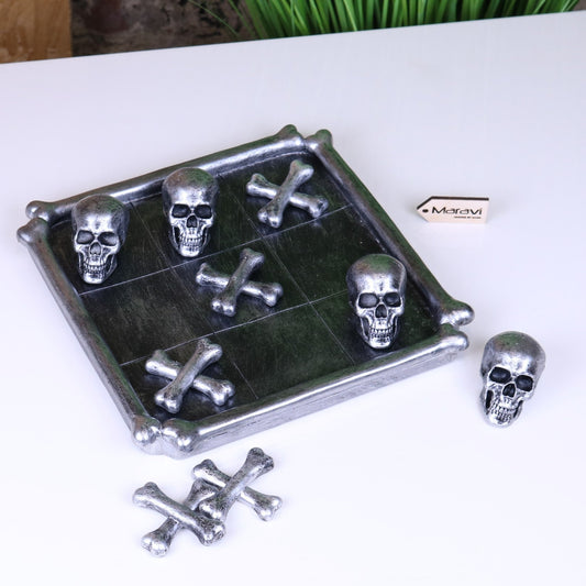 Skull and Crossbones Game Tic Tac Toe - ScentiMelti Home Fragrance, Beauty & Gifts UK