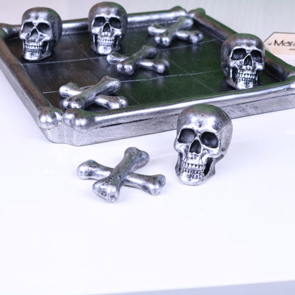 Skull and Crossbones Game Tic Tac Toe - ScentiMelti Home Fragrance, Beauty & Gifts UK