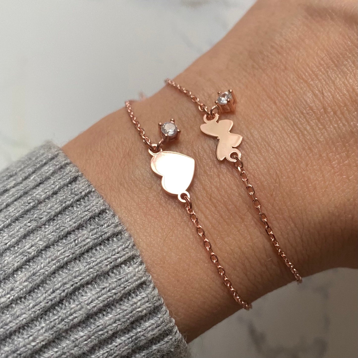 Dainty bracelet with tiny heart - ScentiMelti Home Fragrance, Beauty & Gifts UK