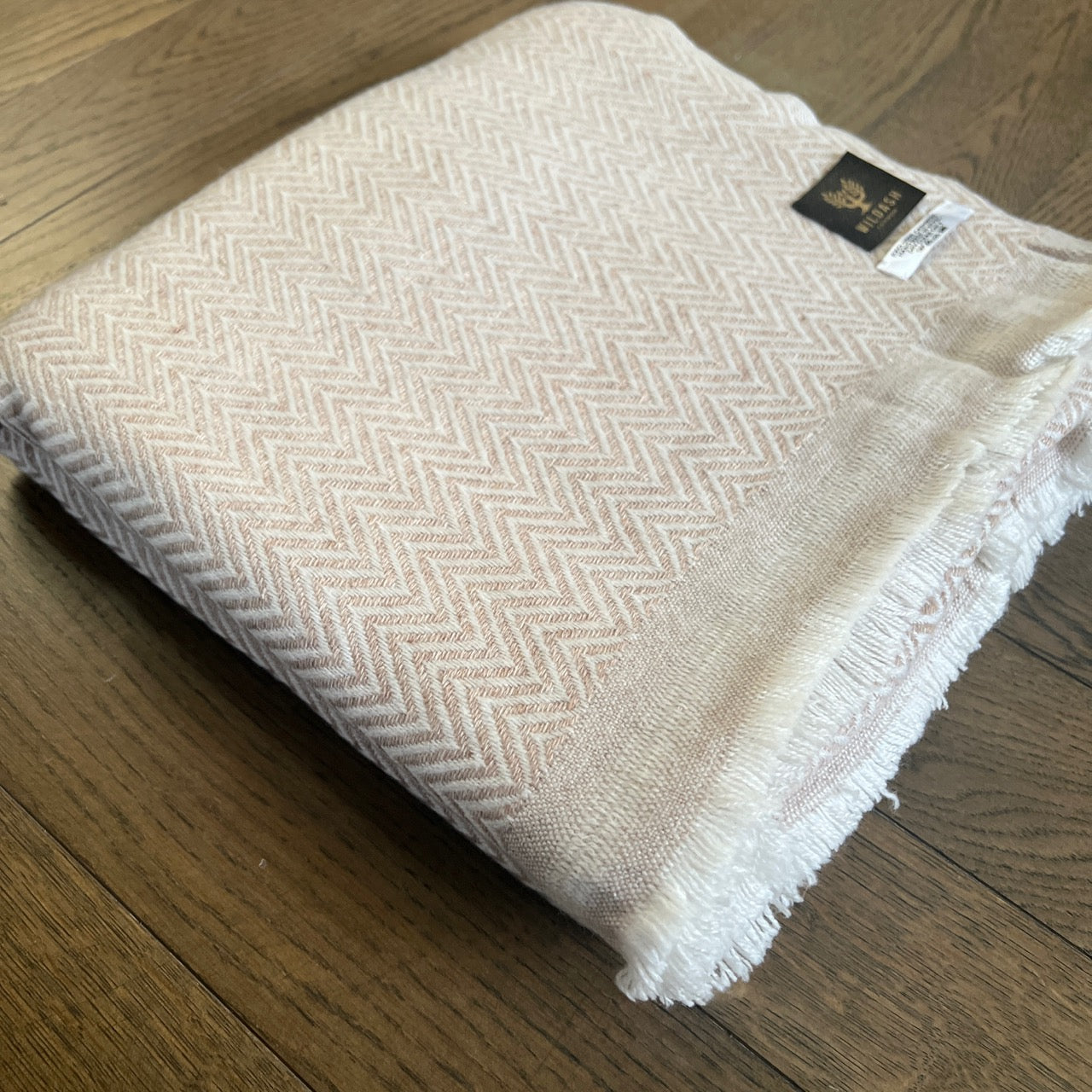 100% Cashmere Throw Latté Light Honey Gold Chevron | 125cm x 250cm Wildash London ScentiMelti Wax Melts