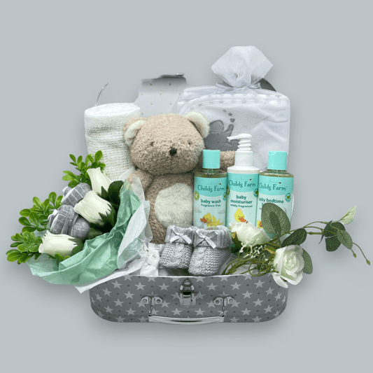 Childs Farm Baby Gift Set: Cosy Blanket, Hooded Towel, Washcloths & More - ScentiMelti Home Fragrance, Beauty & Gifts UK