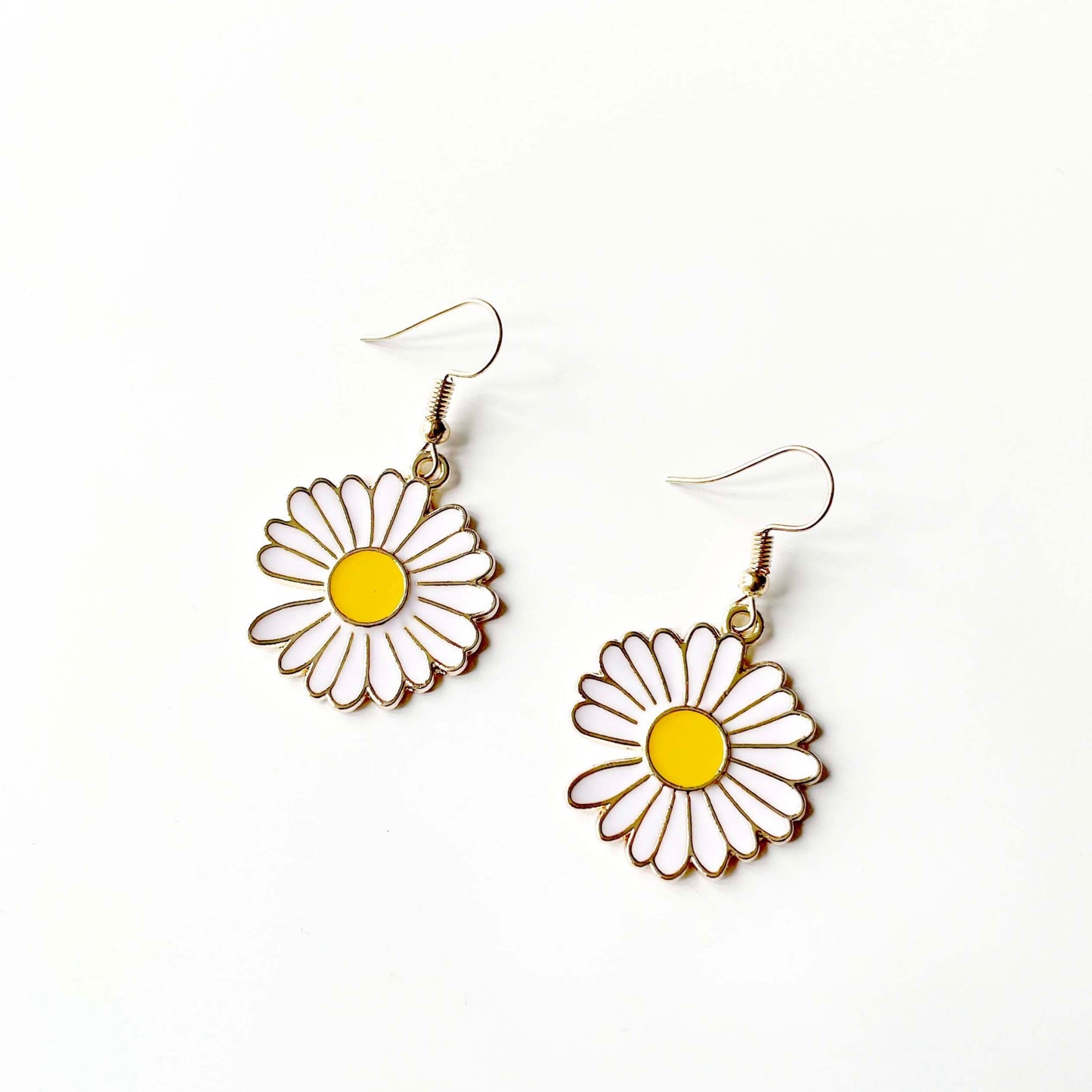 Daisy Enamel Charm Earrings - ScentiMelti Home Fragrance, Beauty & Gifts UK