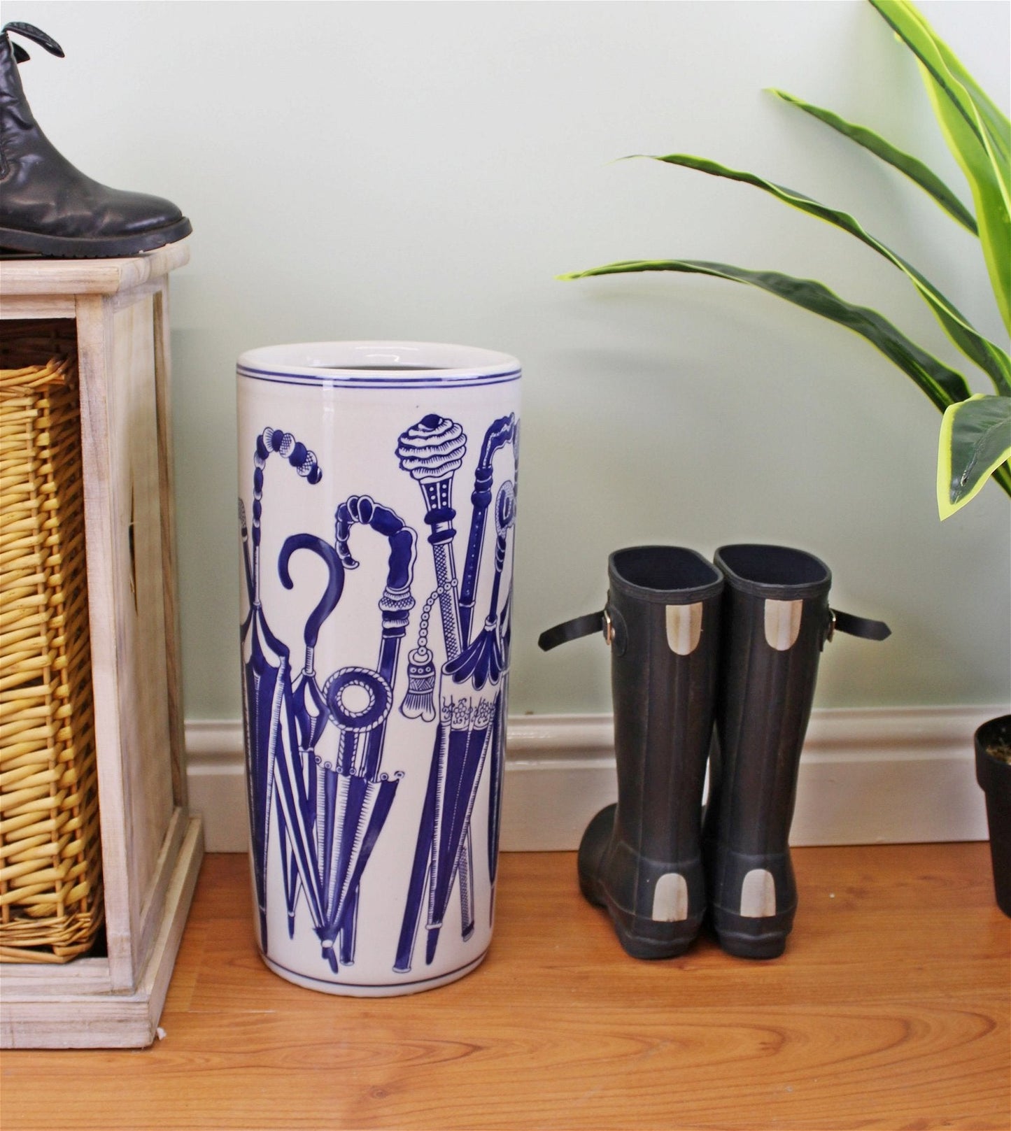 Umbrella Stand, Vintage Blue & White Umbrellas Design Billies Inks ScentiMelti Wax Melts