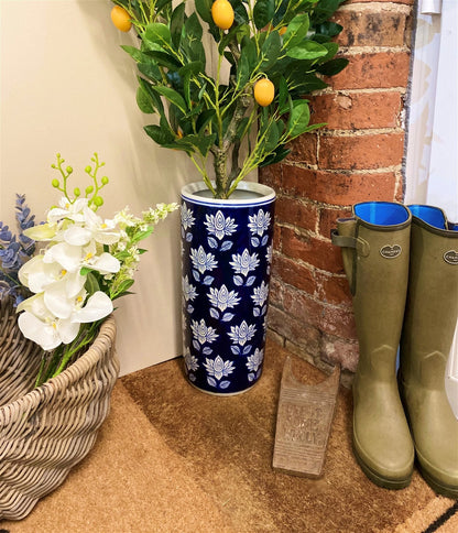 Blue With White Flower Umbrella Stand Billies Inks ScentiMelti Wax Melts