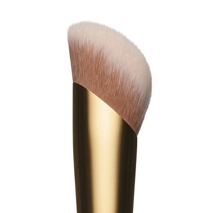 Pat McGrath Skin Fetish: Sublime Perfection Highlighting Brush - ScentiMelti Home Fragrance, Beauty & Gifts UK