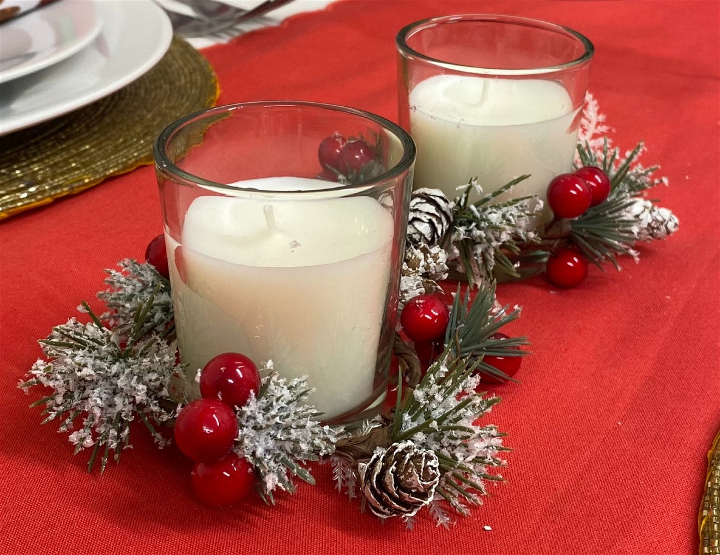 White Set Of 2 Candle Pots With Wreath - ScentiMelti Home Fragrance, Beauty & Gifts UK