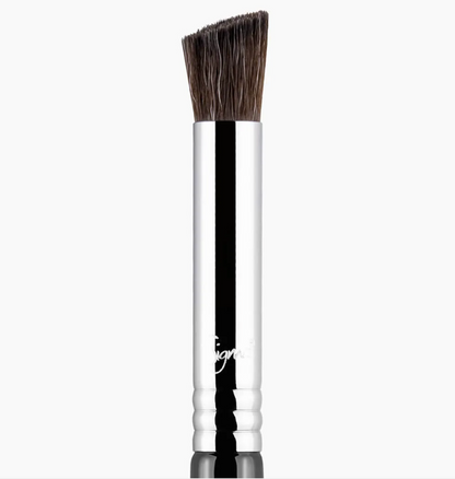 Sigma Beauty E71 Highlight Diffuser Brush - ScentiMelti Home Fragrance, Beauty & Gifts UK