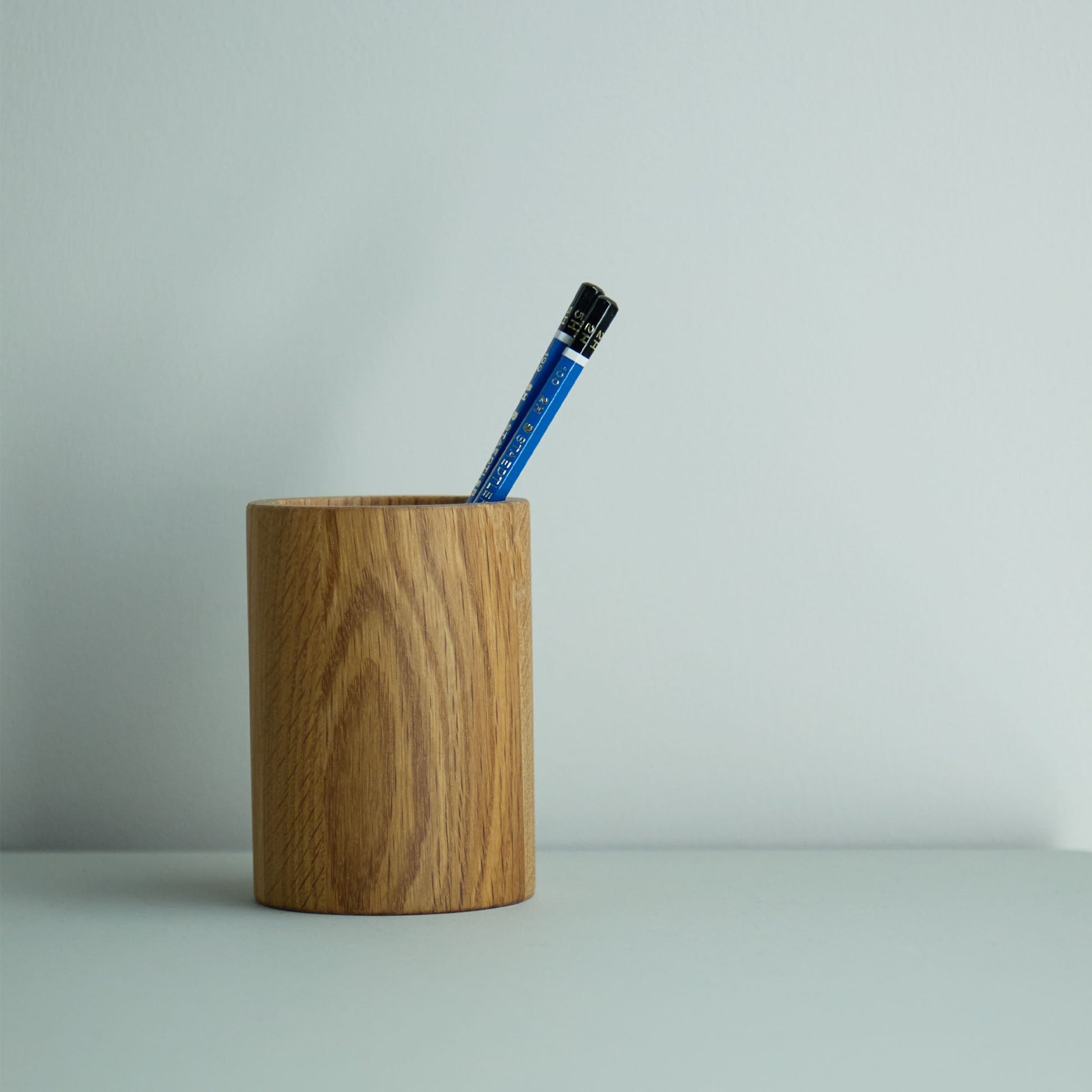 Vidar Pen Pot Oak The Conran Shop ScentiMelti Wax Melts