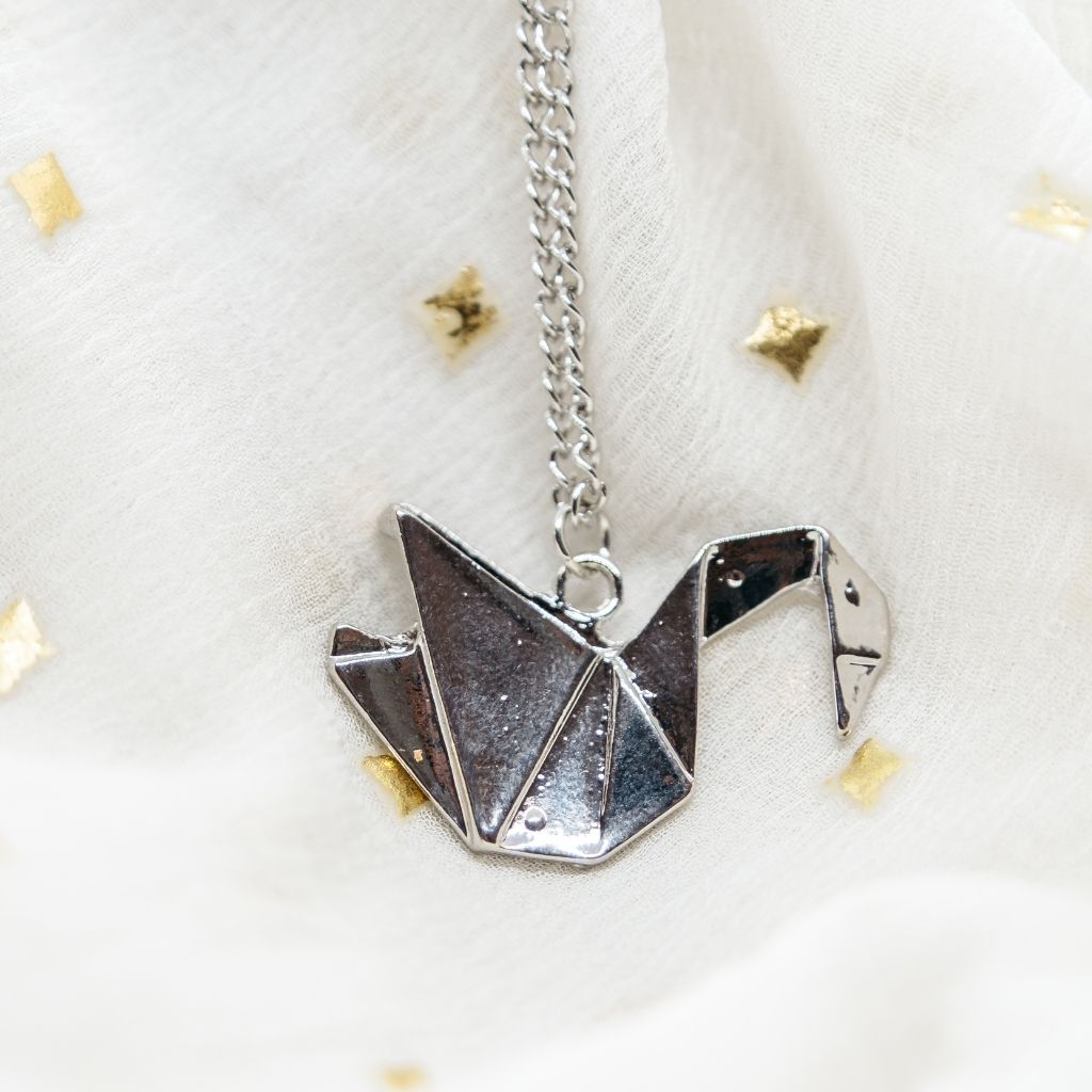 Large Paper Cranes Swan Origami Pigeon Bird Animal Pendant Necklace - ScentiMelti Home Fragrance, Beauty & Gifts UK