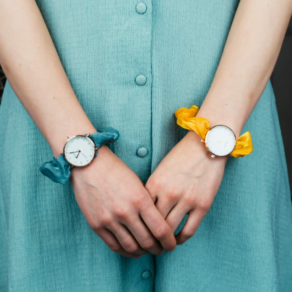 Pink Handmade Colour Women Elastic Strap Bracelet Wristwatch The Colourful Aura ScentiMelti Wax Melts