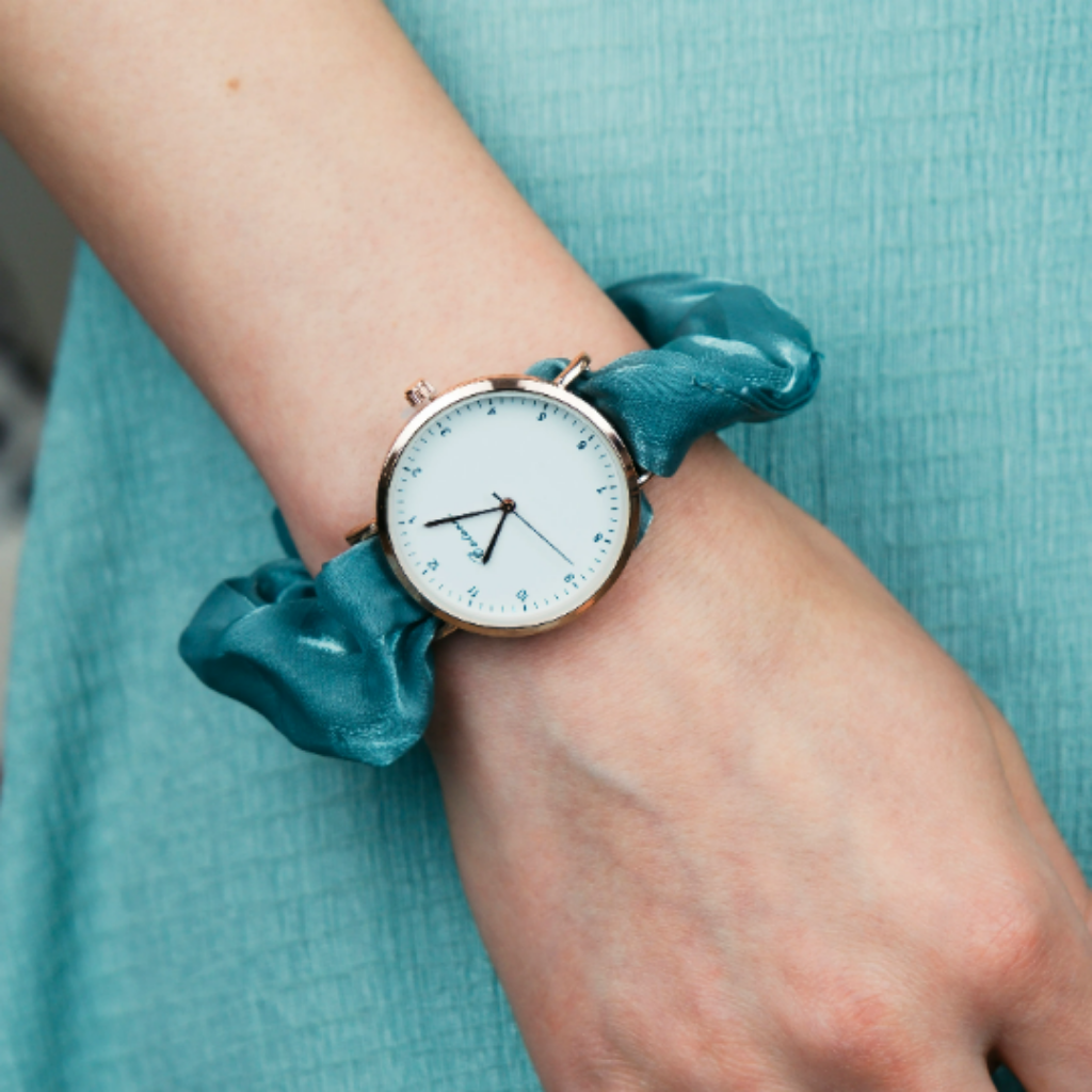 Blue Handmade Colour Women Elastic Strap Bracelet Wristwatch The Colourful Aura ScentiMelti Wax Melts