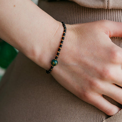 Black Bead Buddhist Tibetan Prayer Monk OM Mantra Chanting Nazaria Bracelet The Colourful Aura ScentiMelti Wax Melts