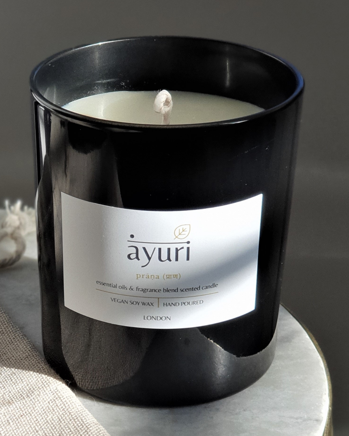 Praṇa Candle प्राण (patchouli, ylang-ylang) - ScentiMelti Home Fragrance, Beauty & Gifts UK