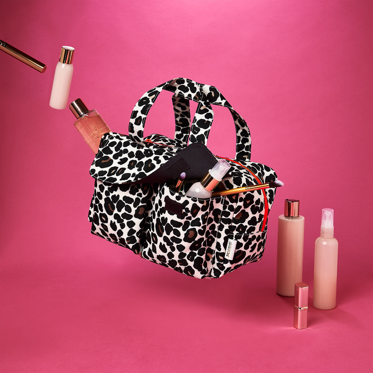 'Iris' Carry All Wash Bag in Leopard Tan - ScentiMelti Home Fragrance, Beauty & Gifts UK