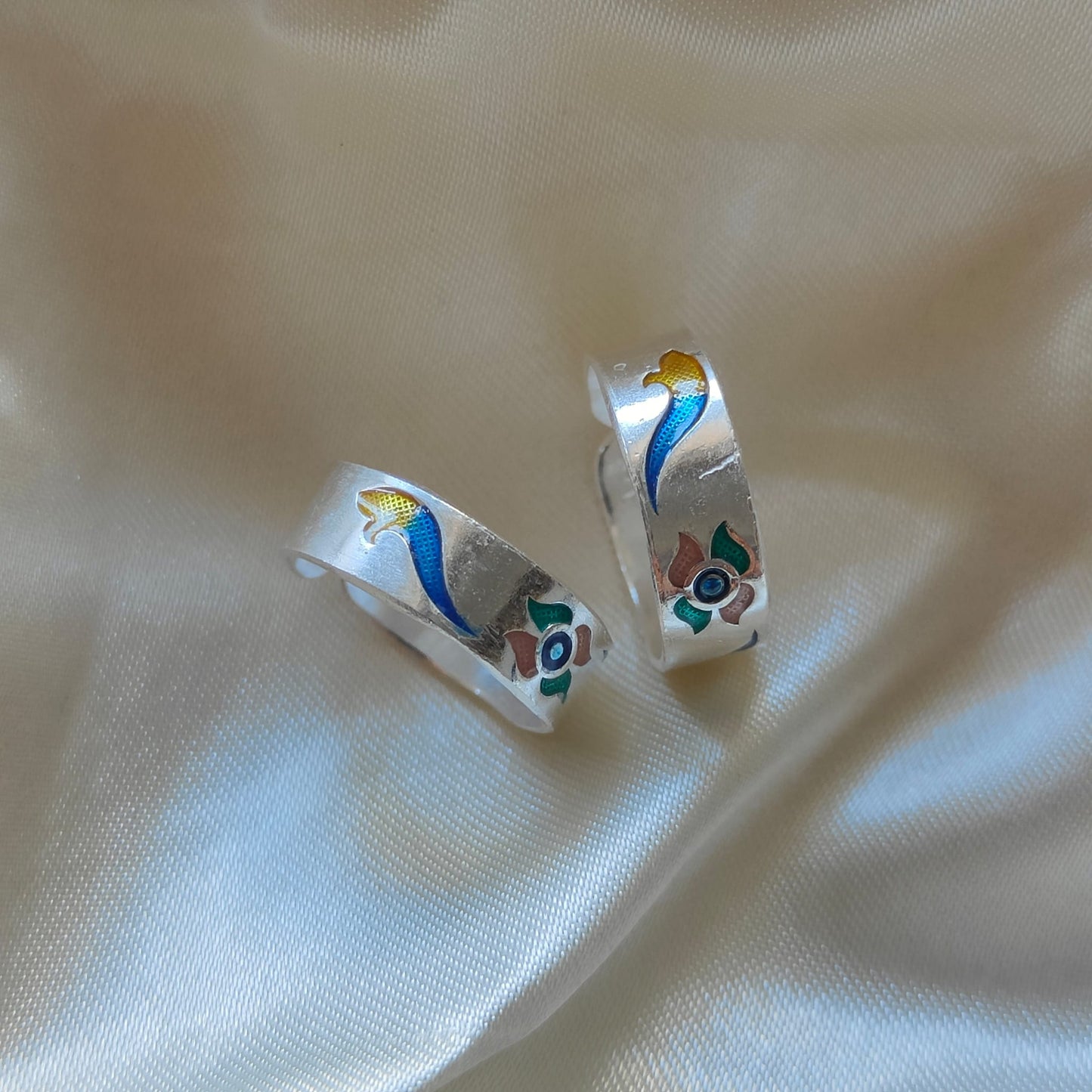 Silver Colourful Floral Band Boho Midi Band Dainty Adjustable Toe Ring - ScentiMelti Home Fragrance, Beauty & Gifts UK