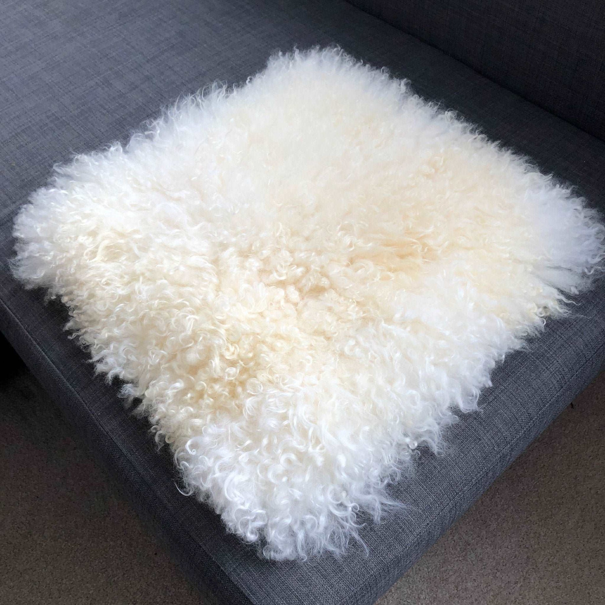 British Curly Sheepskin Seat Cover Ivory Cream White ::: Square 37cm - ScentiMelti Home Fragrance, Beauty & Gifts UK