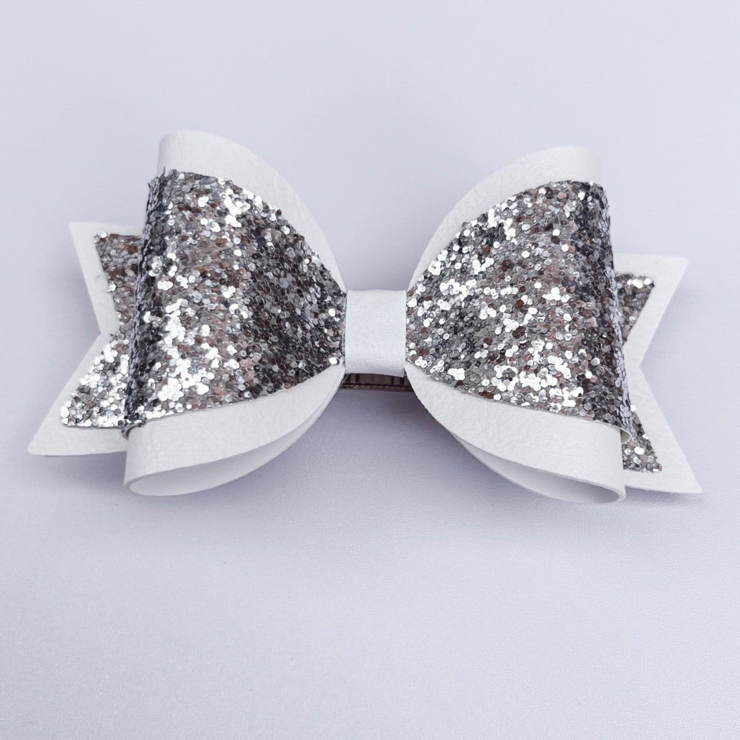 Emily Hair Bow - Silver Glitter on White Luna Rossi ScentiMelti Wax Melts