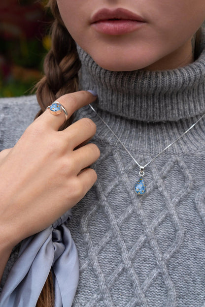 Gold-plated sterling silver adjustable ring with real forget me nots. Ideal mothers day gift - ScentiMelti Home Fragrance, Beauty & Gifts UK