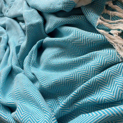 Harrington Bed Throw XL 200cm x 240cm | Teal Wildash London ScentiMelti Wax Melts