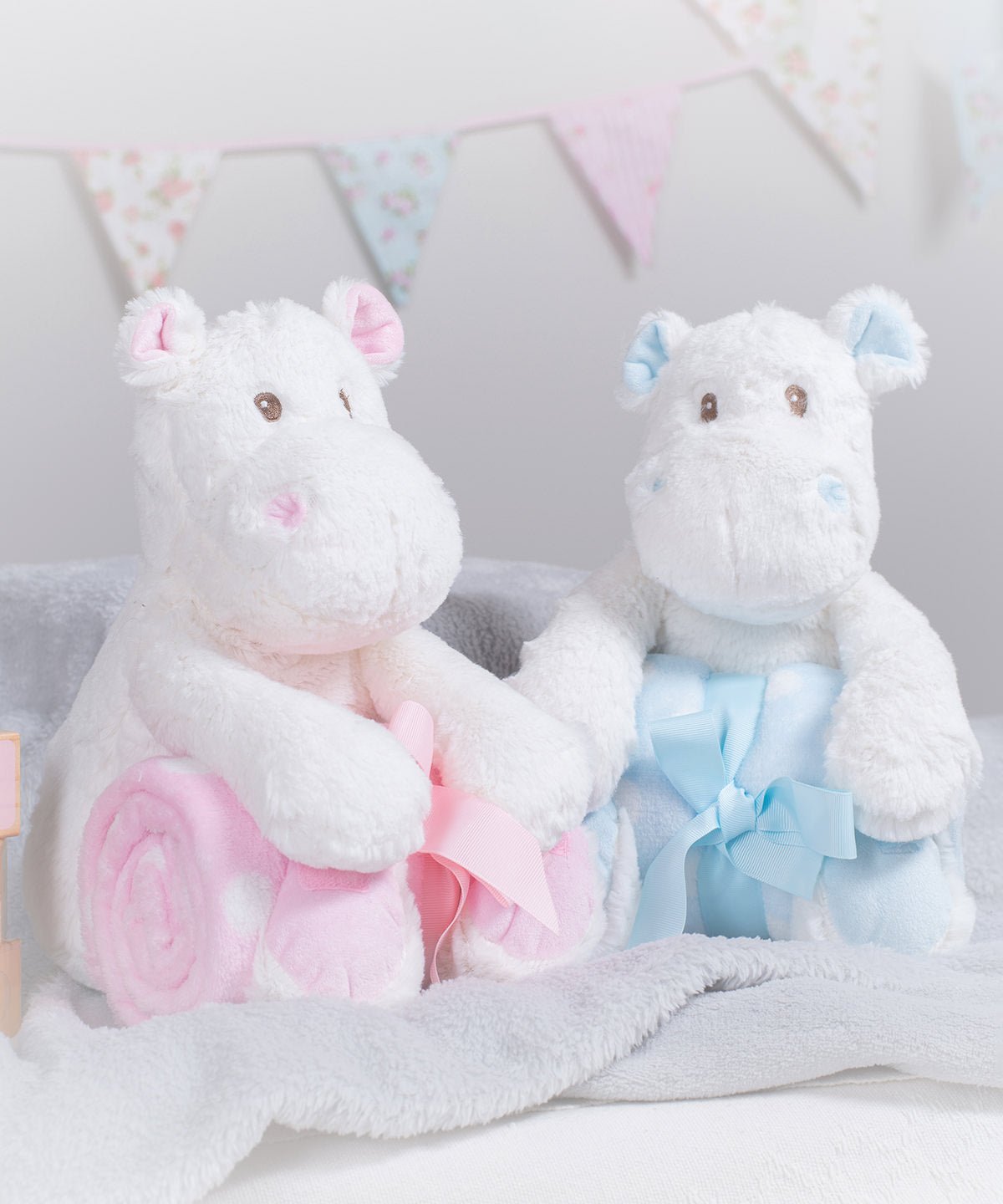 Hippo with Blanket - ScentiMelti Home Fragrance, Beauty & Gifts UK