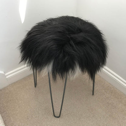 Icelandic Sheepskin Roundie Seat Cover Natural Black and White 35cm Wildash London ScentiMelti Wax Melts