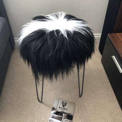 Icelandic Sheepskin Roundie Seat Cover Natural Black and White 35cm Wildash London ScentiMelti Wax Melts