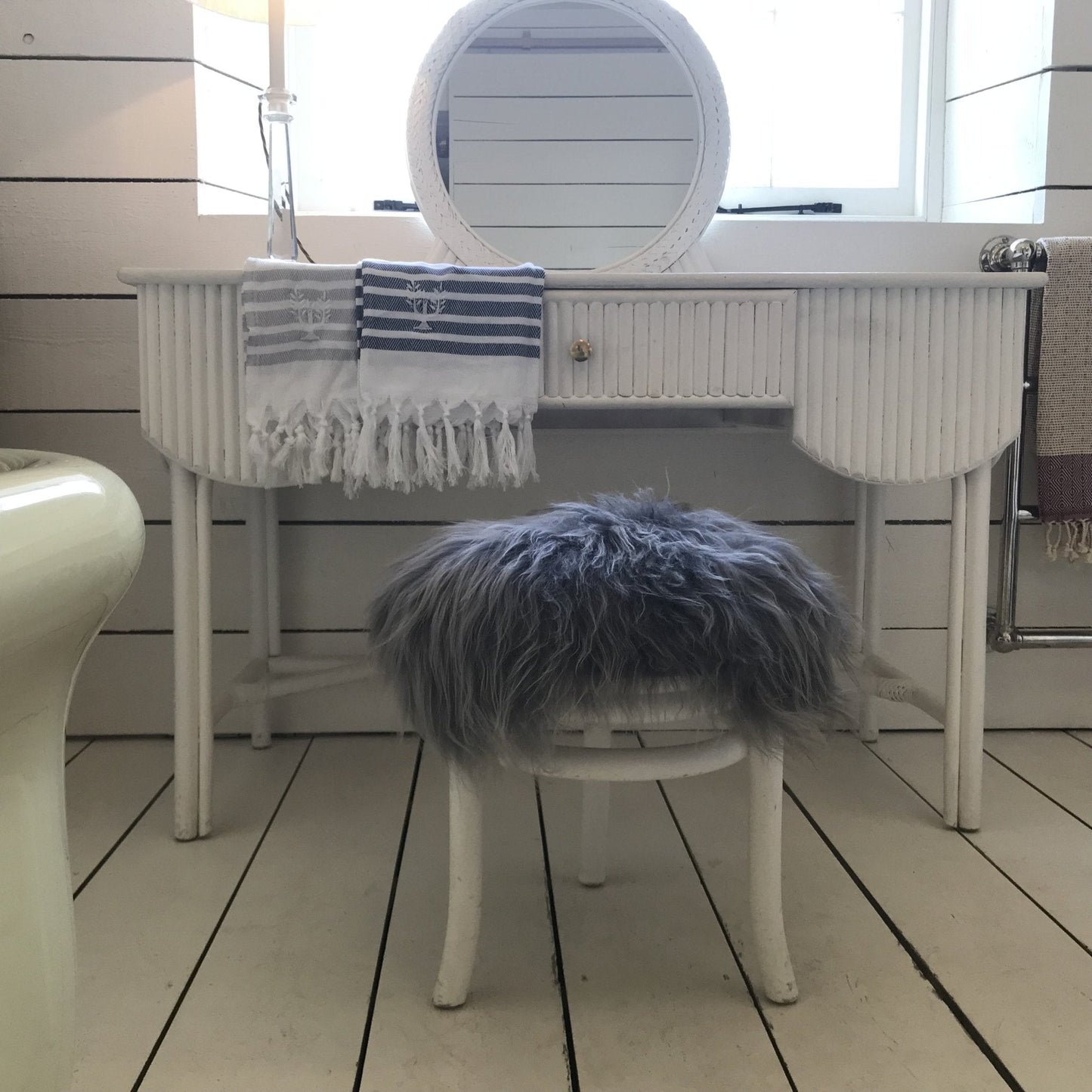 Icelandic Sheepskin Square Seat Cover 37cm Cool Grey - ScentiMelti Home Fragrance, Beauty & Gifts UK