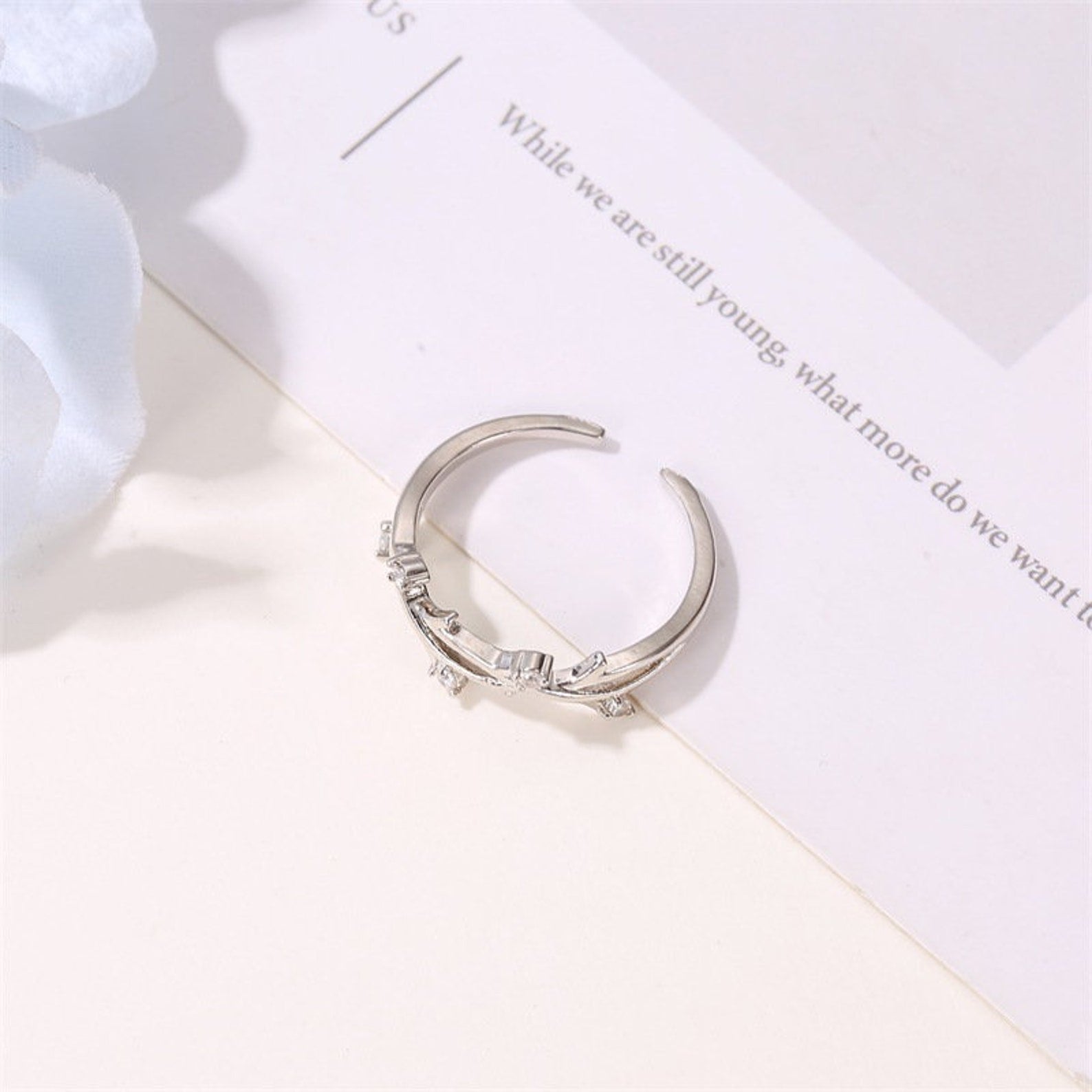 Silver Adjustable Delicate Dainty Zircon Leaf Ring - ScentiMelti Home Fragrance, Beauty & Gifts UK