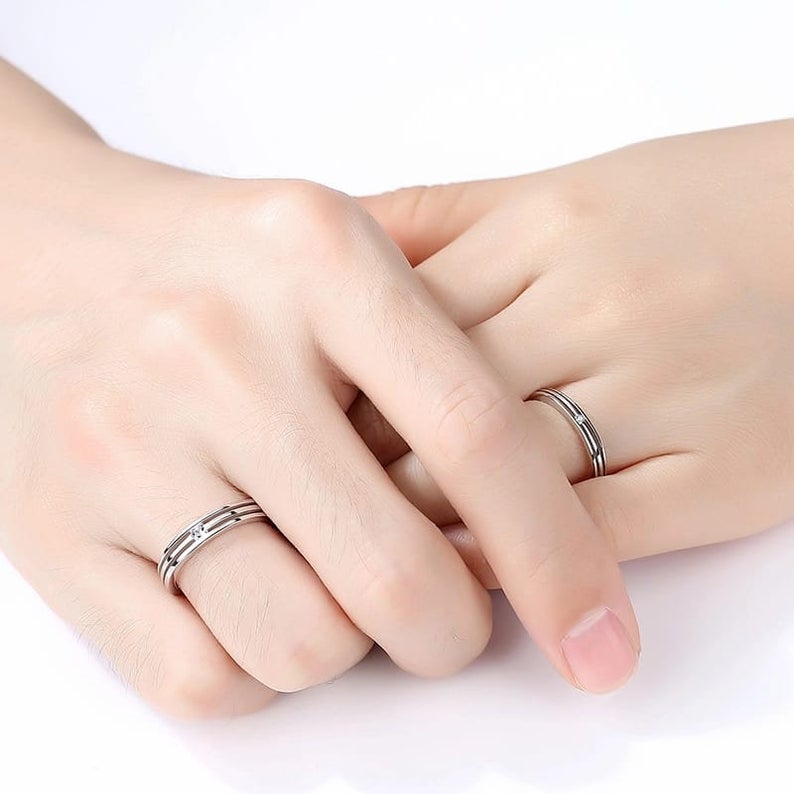 Silver Couple Promise Parallel lines Single Zircon Matching Rings - ScentiMelti Home Fragrance, Beauty & Gifts UK