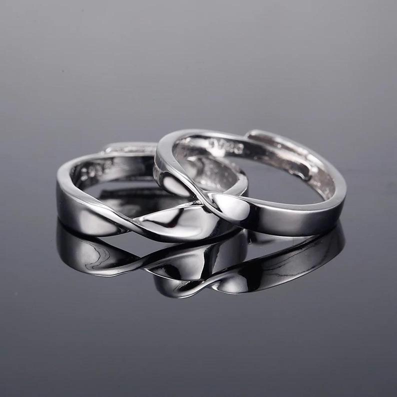 Adjustable Silver Couple Promise Mobius Twist Infinity Ring Set - ScentiMelti Home Fragrance, Beauty & Gifts UK