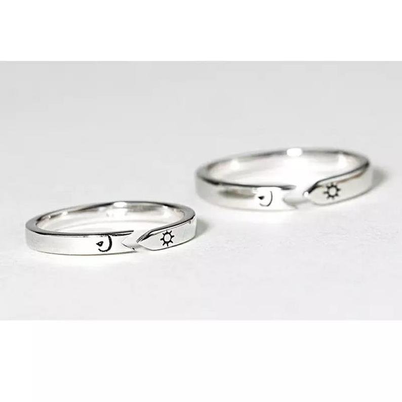 Slim Arrow Adjustable Sun Moon Matching Couple Ring Set - ScentiMelti Home Fragrance, Beauty & Gifts UK