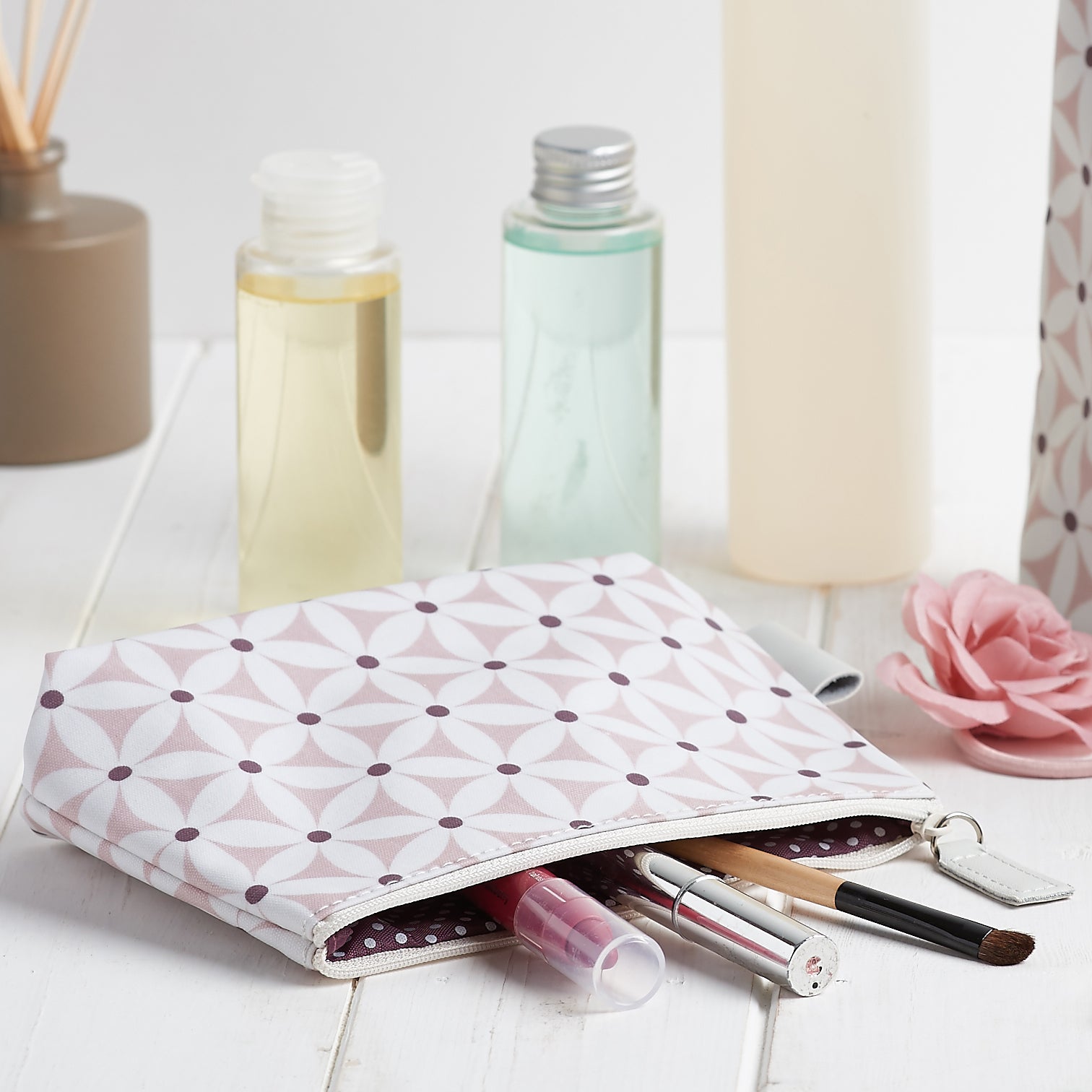 'Starflower' Makeup Bag - Blush - ScentiMelti Home Fragrance, Beauty & Gifts UK