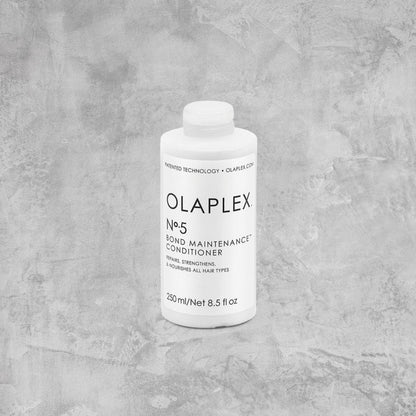 Olaplex No.5 Bond Maintenance Conditioner 250ml - ScentiMelti Home Fragrance, Beauty & Gifts UK