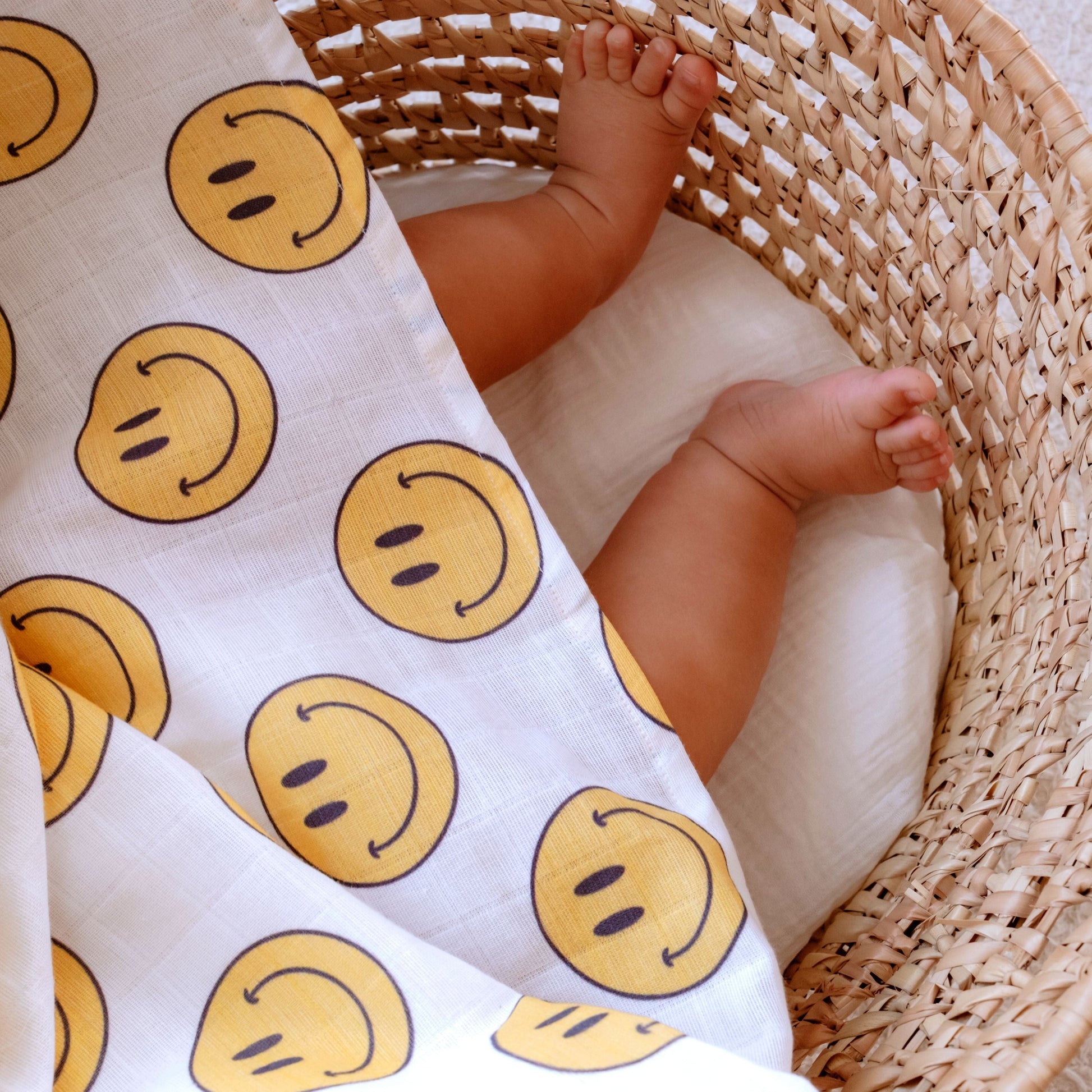 Muslin Swaddle Baby Blanket - Smiley - ScentiMelti Home Fragrance, Beauty & Gifts UK