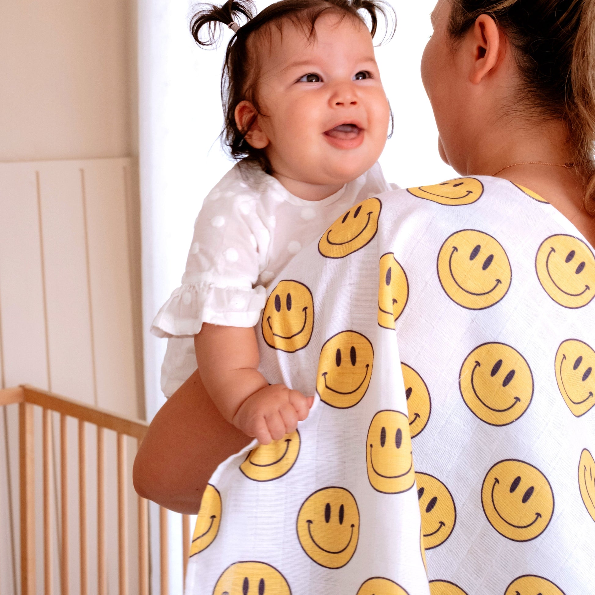 Muslin Swaddle Baby Blanket - Smiley - ScentiMelti Home Fragrance, Beauty & Gifts UK