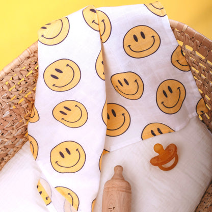 Muslin Swaddle Baby Blanket - Smiley - ScentiMelti Home Fragrance, Beauty & Gifts UK